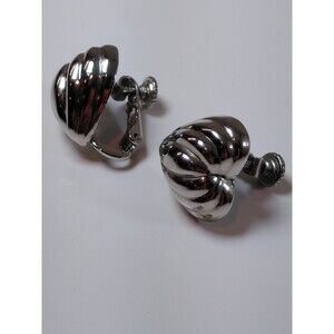 Napier Clip On Earrings Ribbed Heart Silver Tone Vintage Style Pair